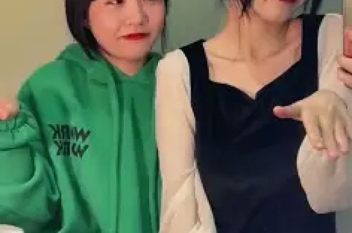 小红书热点榜冲击微博热搜：娱乐与商业化如何并驾齐驱？